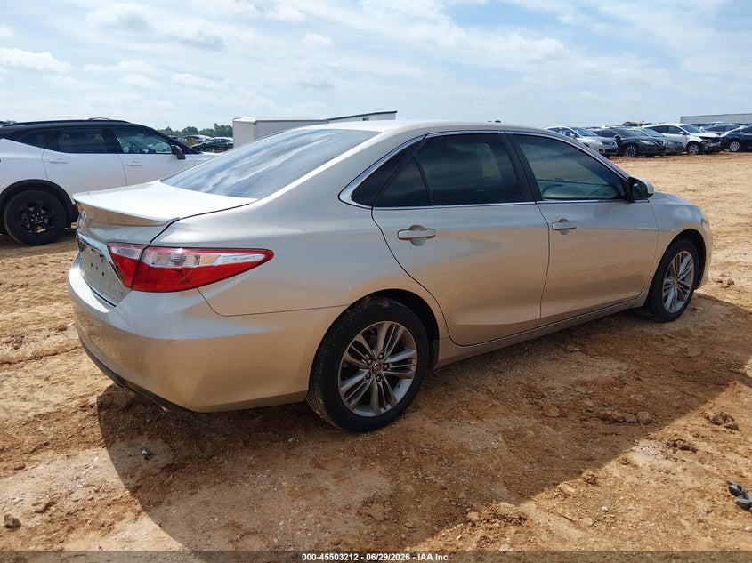 2016 TOYOTA CAMRY auction photo 4