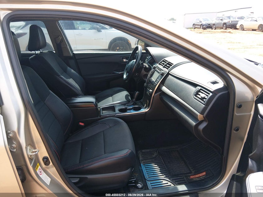 2016 TOYOTA CAMRY auction photo 5