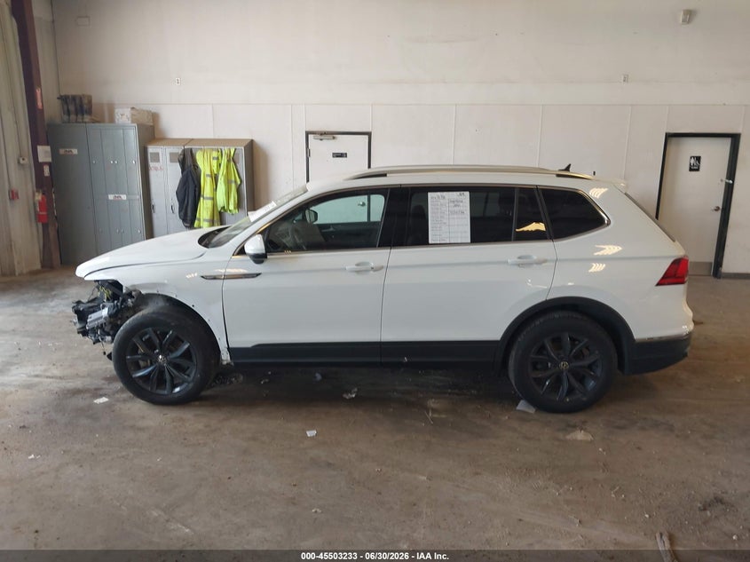 VOLKSWAGEN TIGUAN 2024 VIN 3VV3B7AX1RM115570