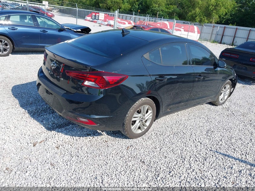 2020 HYUNDAI ELANTRA auction photo 4