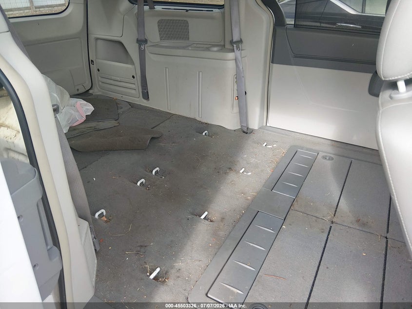 AtlanticExpress - Chrysler Town & Country