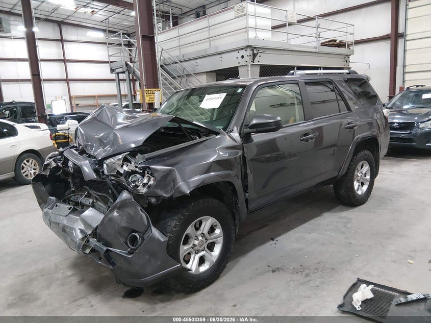 2019 TOYOTA 4RUNNER auction photo 2