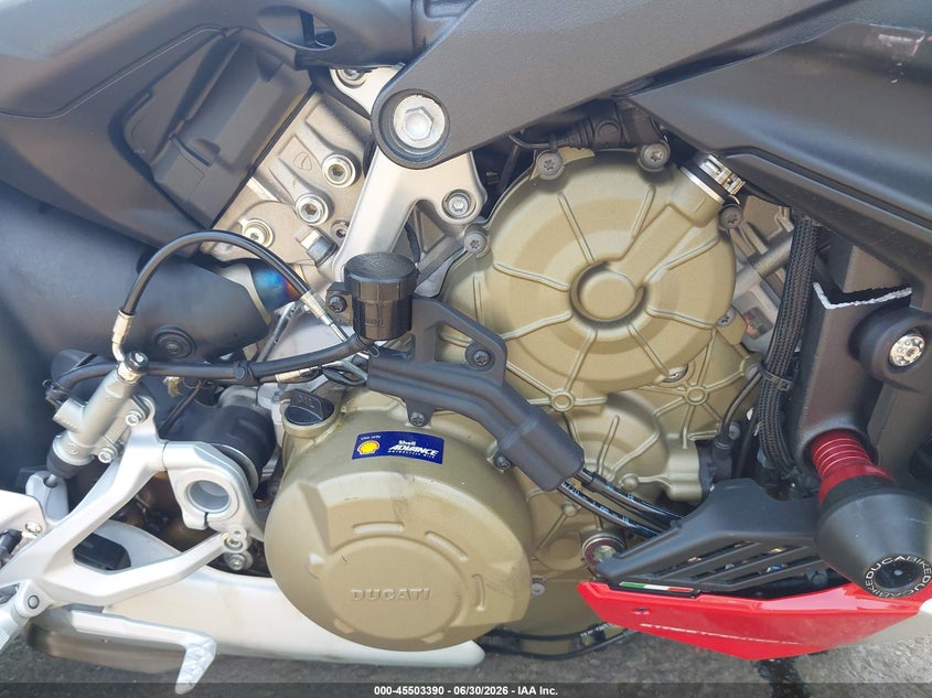 2021 Ducati Streetfighter V4/V4S VIN: ZDMFAKNW7MB006330 Lot: 45503390