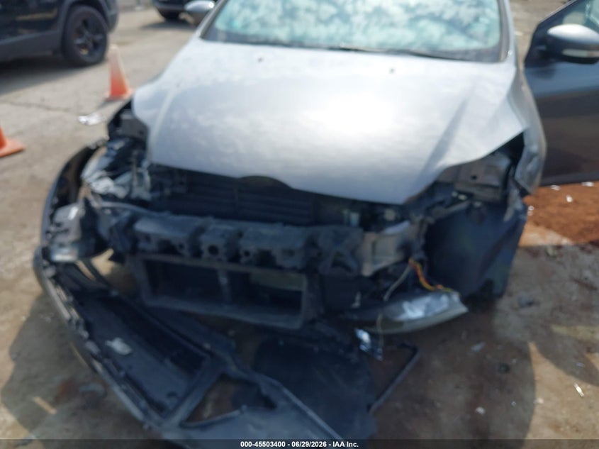 2014 FORD FOCUS auction photo 6