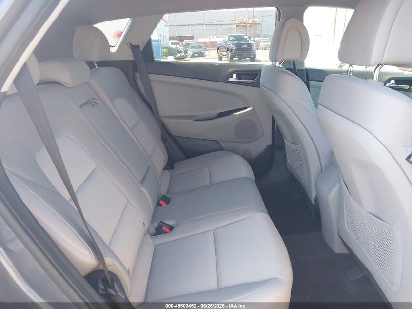 2018 Hyundai Tucson Se VIN: KM8J23A43JU682797 Lot: 45503452