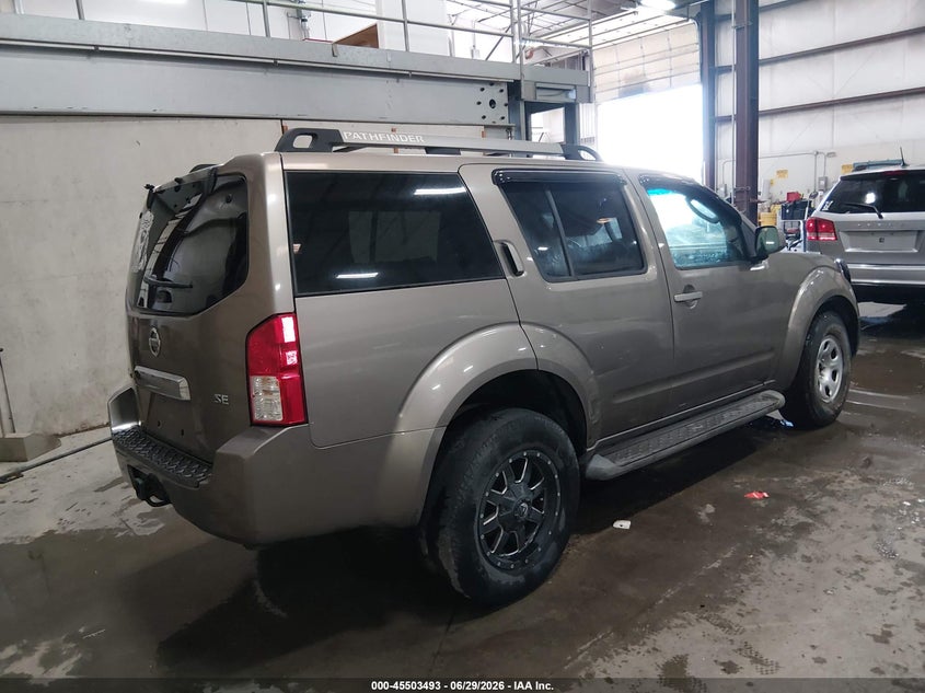 2005 NISSAN PATHFINDER auction photo 4
