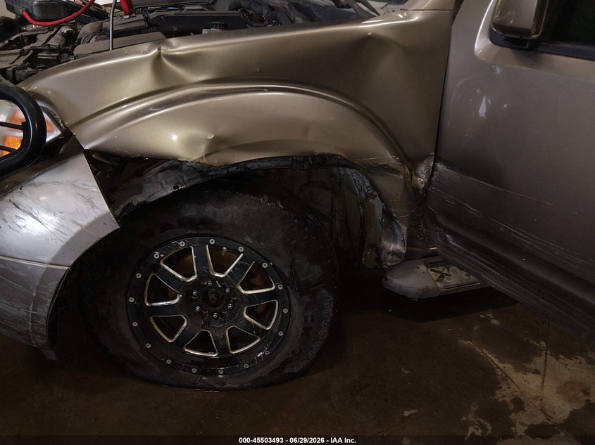 2005 NISSAN PATHFINDER auction photo 6