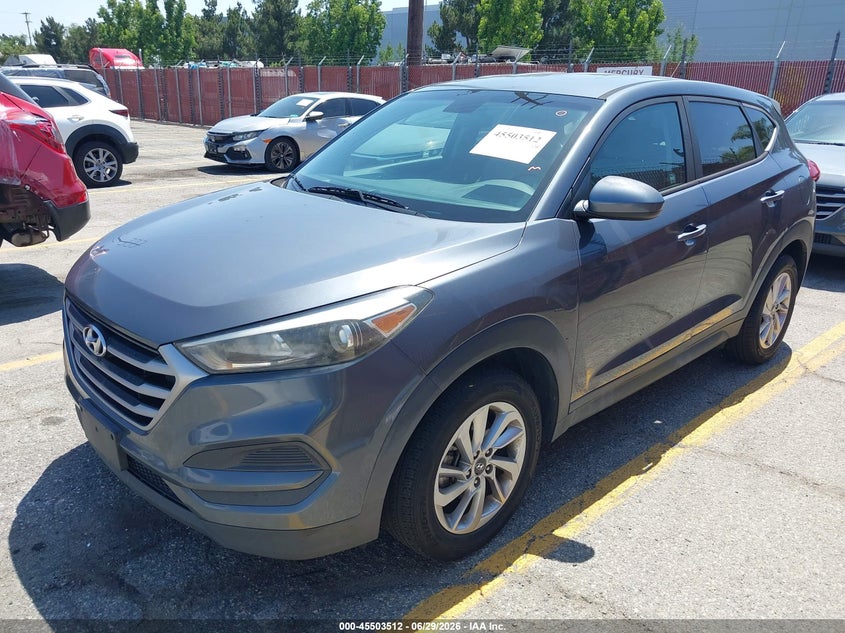Vin: km8j23a40ju682837, lot: 46001728, hyundai tucson se 20182