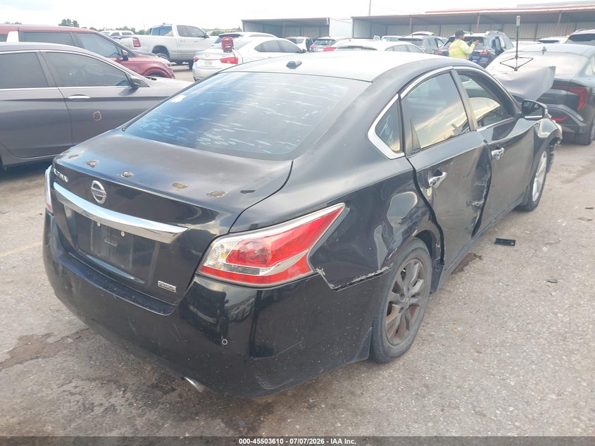 2015 NISSAN ALTIMA auction photo 4