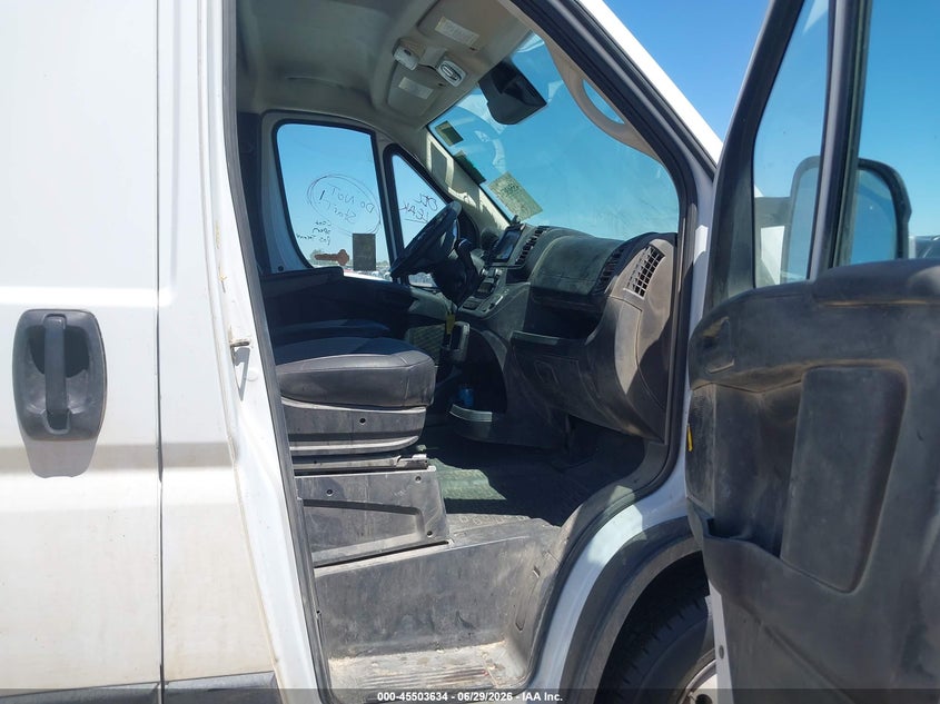 RAM PROMASTER 2500 2025 VIN 3C6LRVDG5SE507260