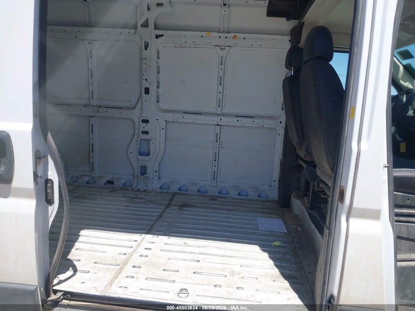 RAM PROMASTER 2500 2025 VIN 3C6LRVDG5SE507260