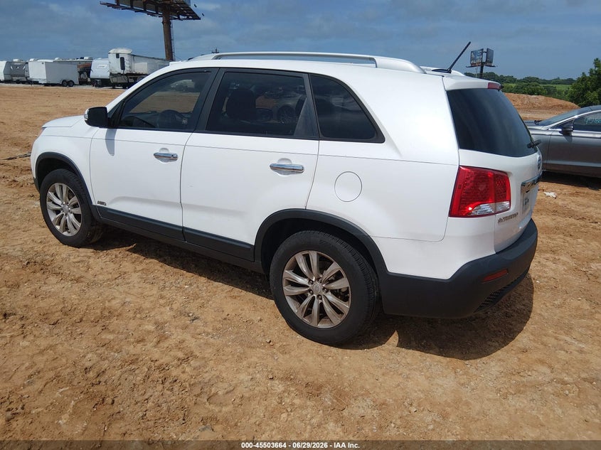 2011 KIA SORENTO auction photo 3