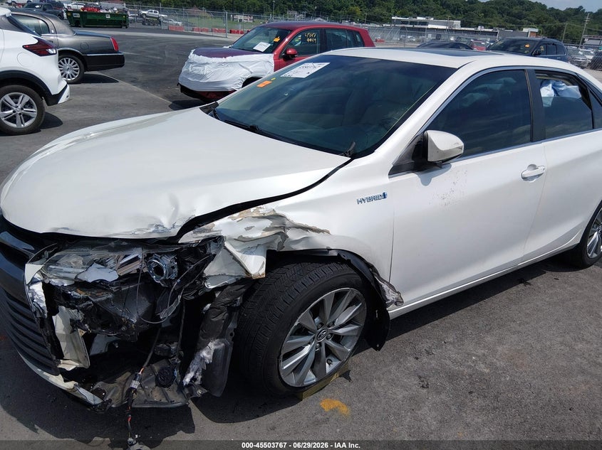2015 TOYOTA CAMRY HYBRID auction photo 6