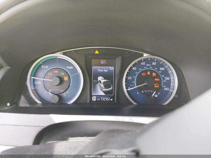 2015 TOYOTA CAMRY HYBRID auction photo 7