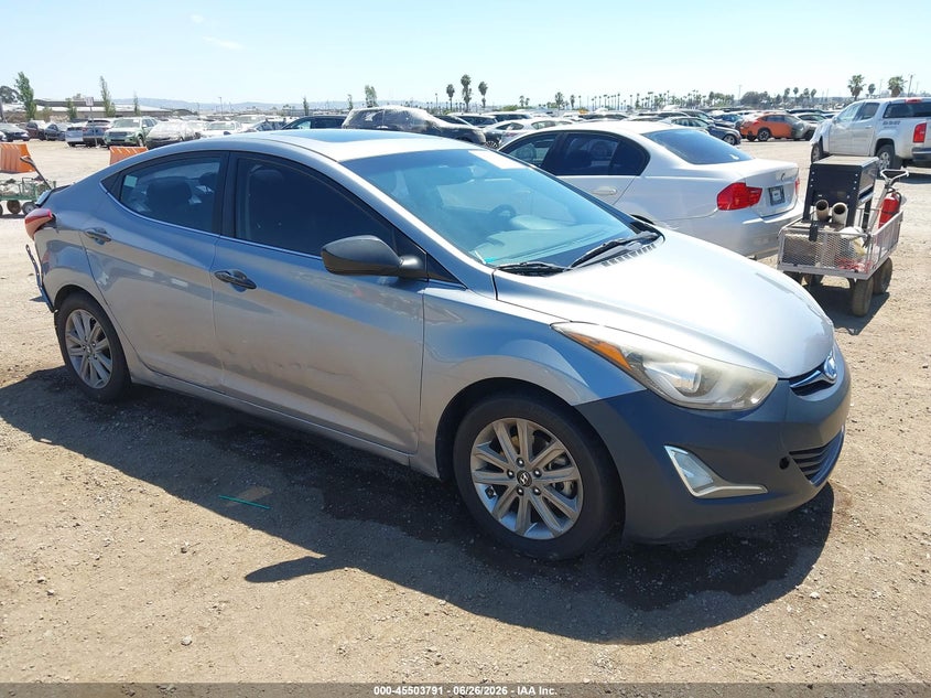 2015 HYUNDAI ELANTRA SE