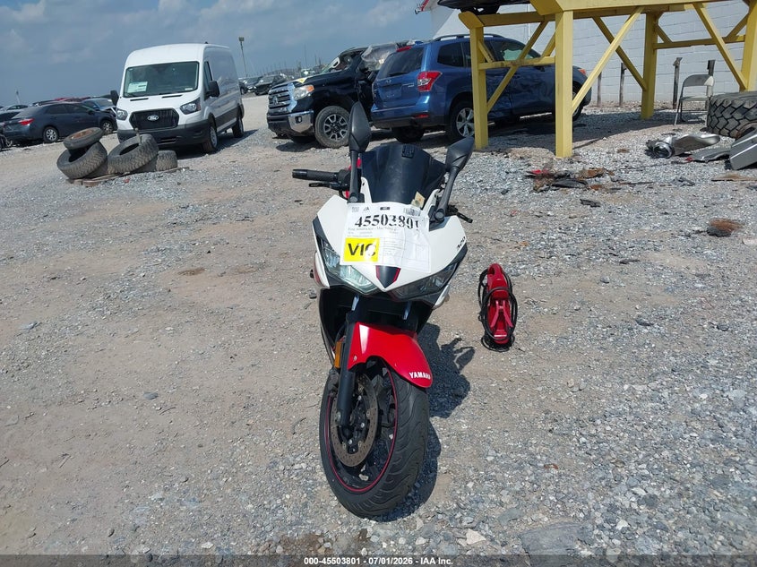 2016 YAMAHA YZFR3 auction photo 5