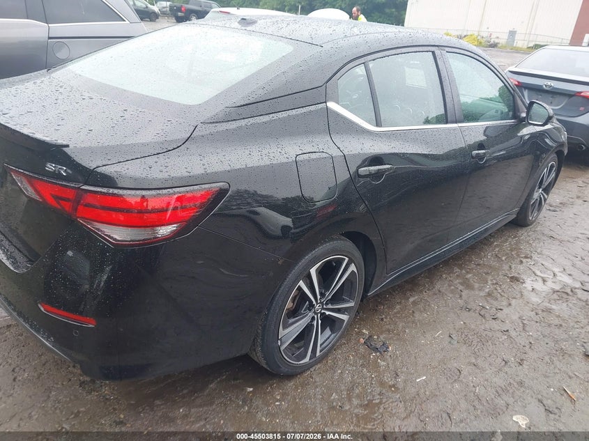 2021 NISSAN SENTRA auction photo 4