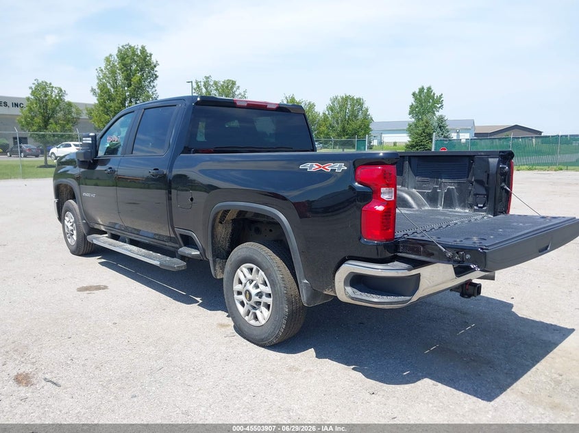 2026 CHEVROLET SILVERADO 2500 HD auction photo 3