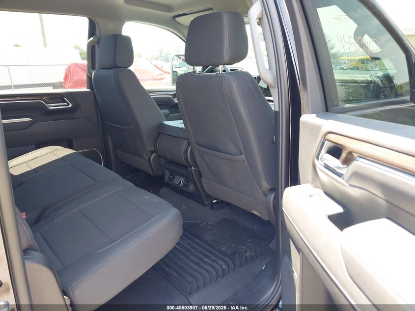 2026 CHEVROLET SILVERADO 2500 HD auction photo 8