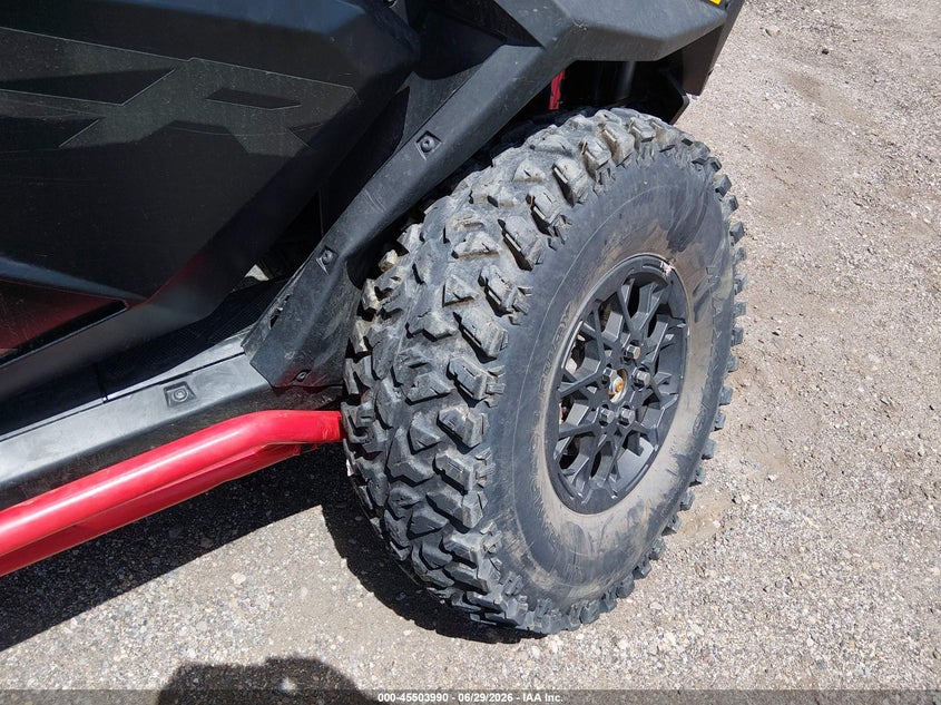 2022 Polaris Rzr Pro R Ultimate Launch Edition VIN: 3NSRGL2K5NG385639 Lot: 45503990