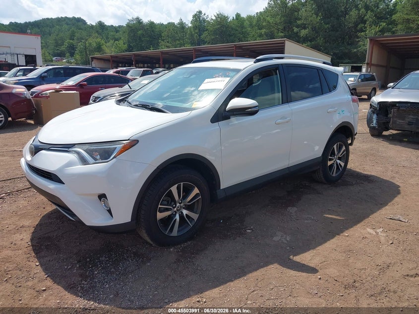 2017 TOYOTA RAV4 auction photo 2