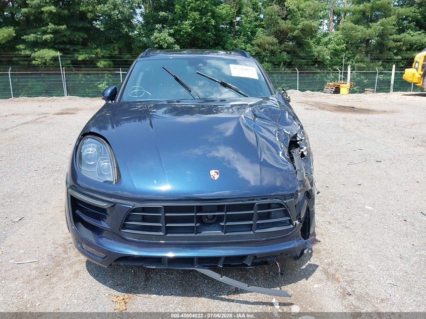2017 Porsche Macan Gts VIN: WP1AG2A57HLB54994 Lot: 45504022