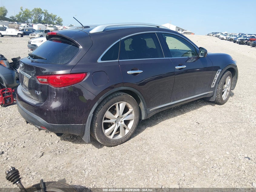2013 INFINITI FX37 auction photo 4