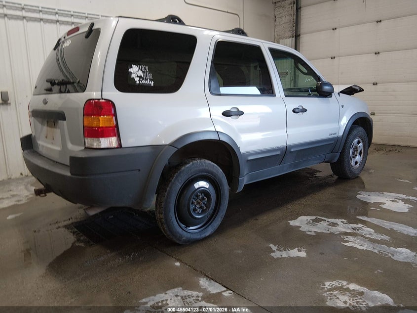 2002 FORD ESCAPE auction photo 4
