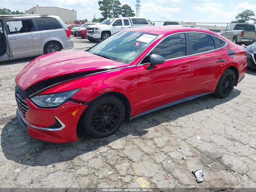 2021 HYUNDAI SONATA auction photo 2