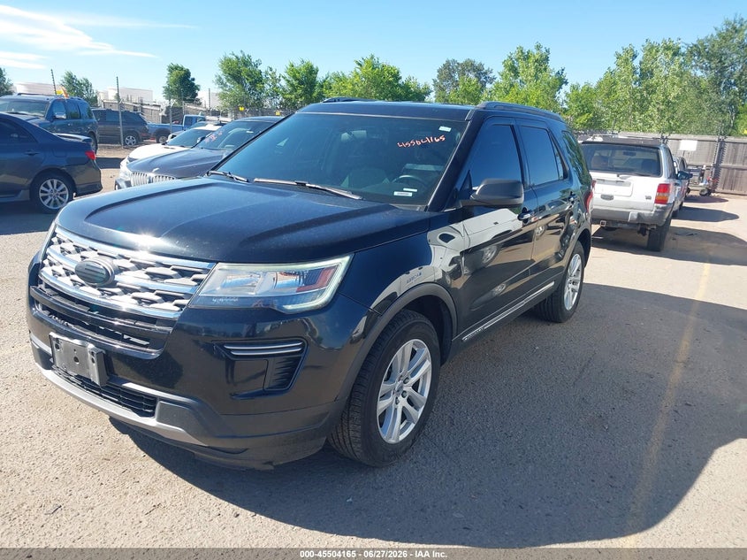2018 Ford Explorer Xlt 1FM5K8D82JGB89303 photo 1