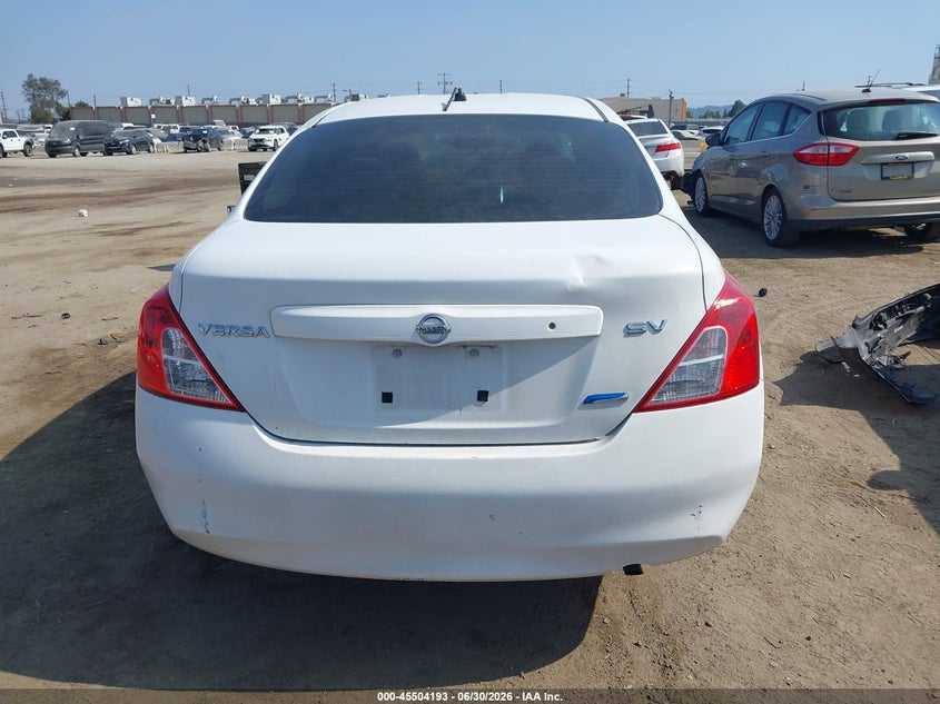 AtlanticExpress - Nissan Versa