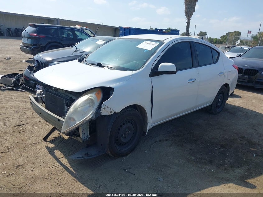 AtlanticExpress - Nissan Versa