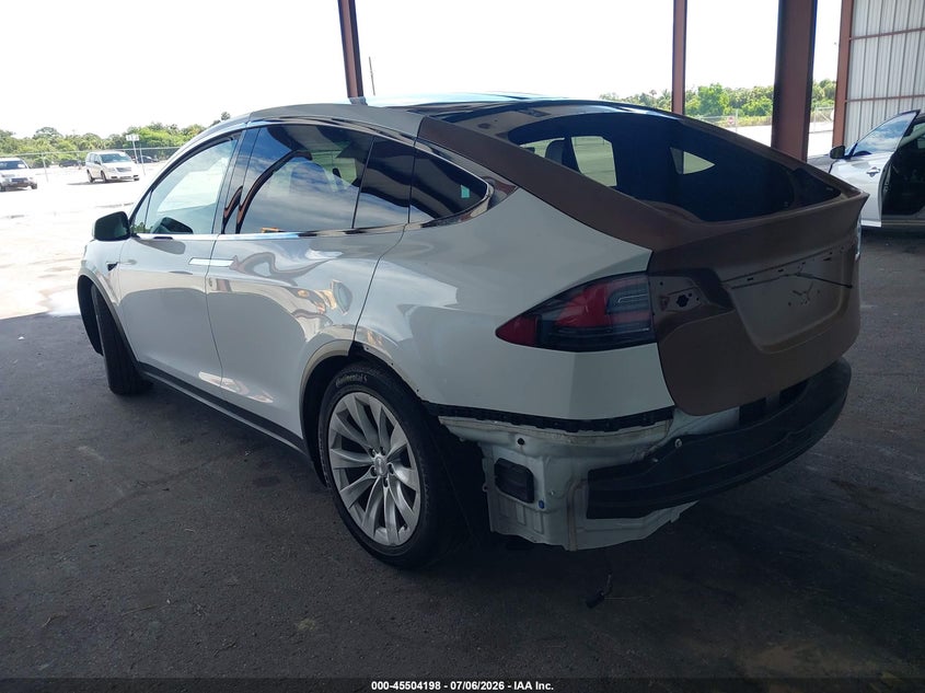 2018 TESLA MODEL X auction photo 3