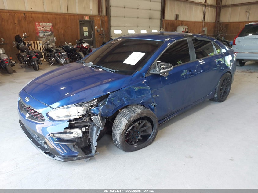 2020 Kia Forte, Left Front, IAAI, VIN 3KPF34AD7LE163508 — photo 2