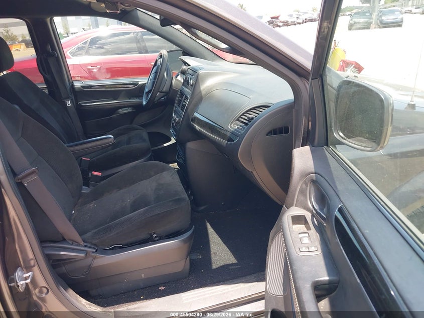 2016 DODGE GRAND CARAVAN auction photo 5