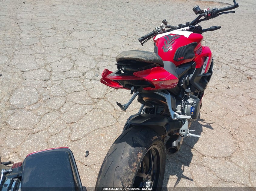 2023 Ducati Streetfighter V2 VIN: ZDMFAKYW7PB005680 Lot: 45504286