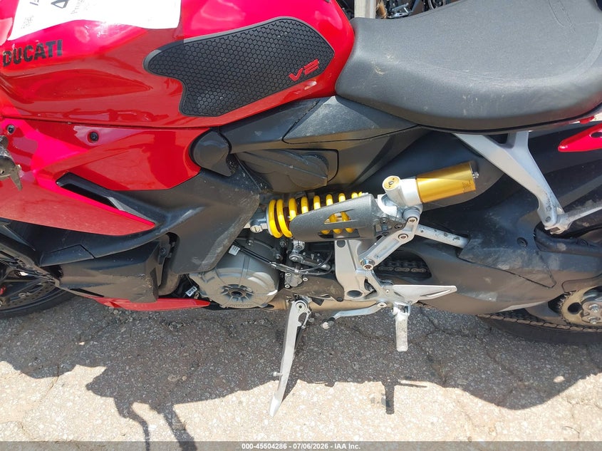2023 Ducati Streetfighter V2 VIN: ZDMFAKYW7PB005680 Lot: 45504286