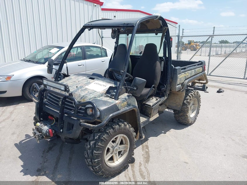 2011 JOHN DEERE 812CC auction photo 2