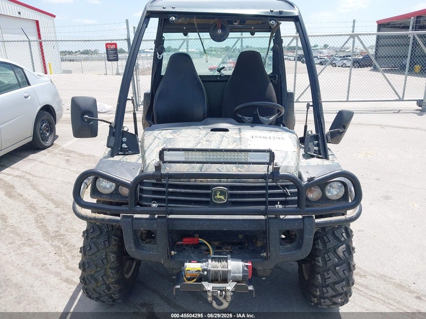 2011 JOHN DEERE 812CC auction photo 5