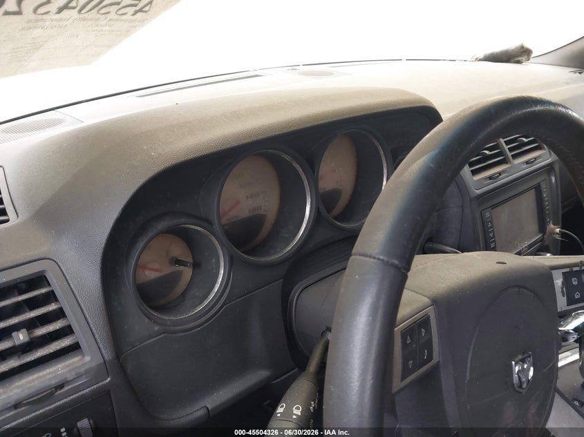 2010 DODGE CHALLENGER auction photo 7