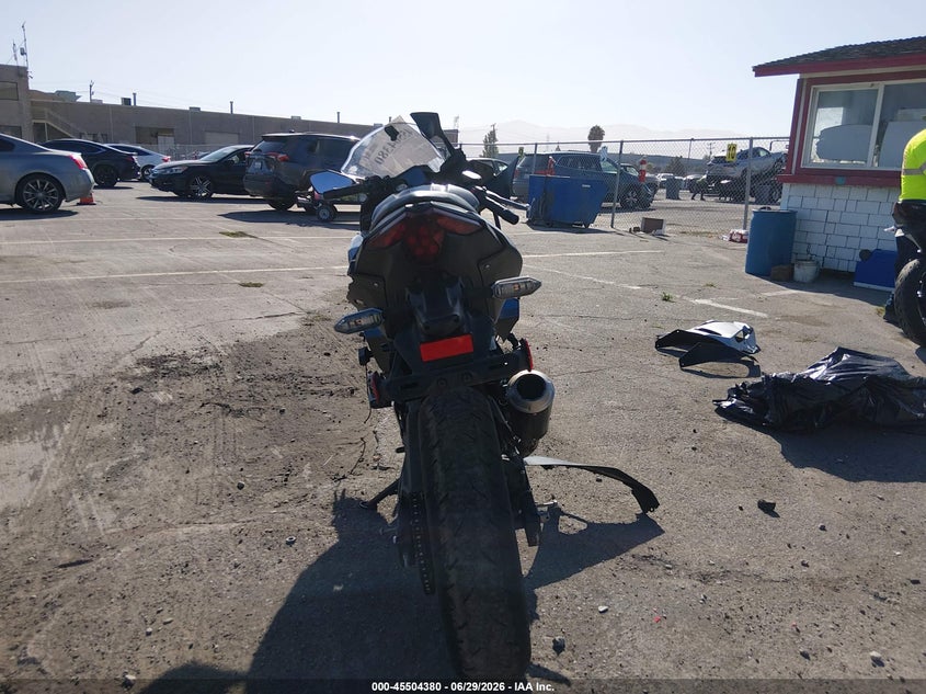 2025 Kawasaki Ex500 A/B VIN: ML5EXGJ16SDA49553 Lot: 45504380