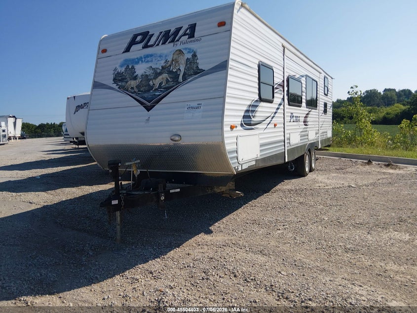 2012 PALOMINO PUMA auction photo 2