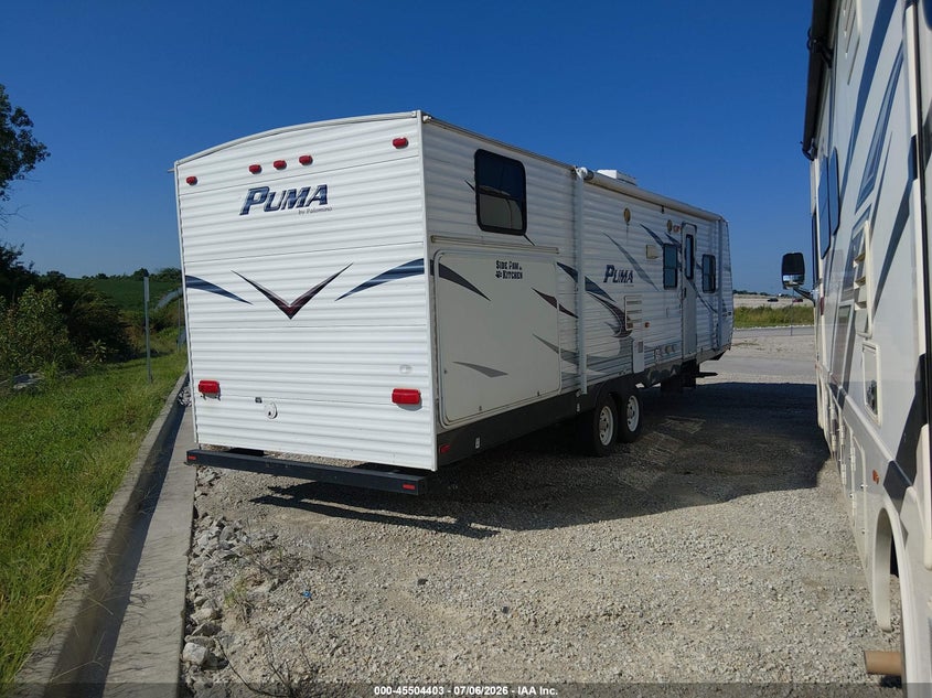 2012 PALOMINO PUMA auction photo 4