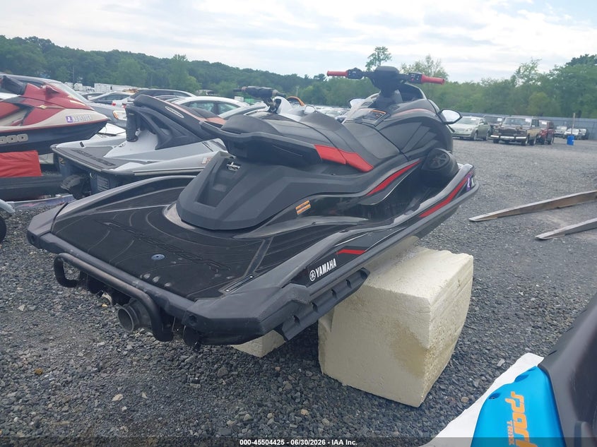 2021 YAMAHA GP1800 auction photo 4