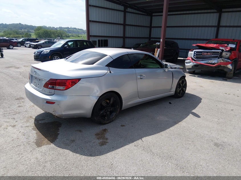 2011 LEXUS IS 350C auction photo 4
