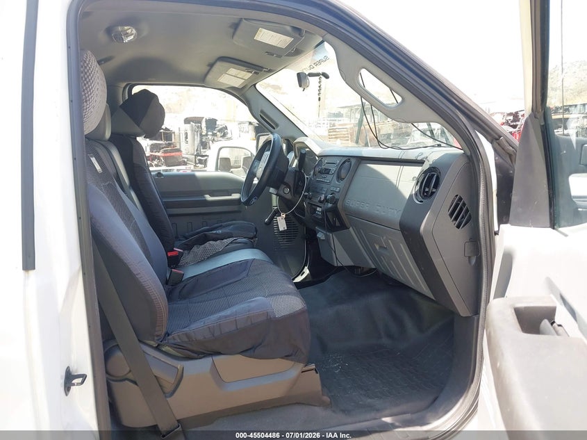 2016 Ford F-450 Chassis Xl/Xlt VIN: 1FDUF4GY6GEB89037 Lot: 45504486
