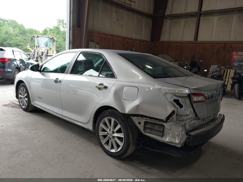 2012 TOYOTA CAMRY auction photo 3