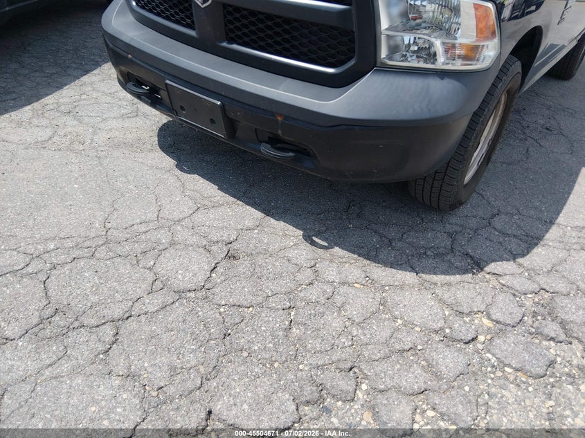 2019 RAM 1500 CLASSIC auction photo 6