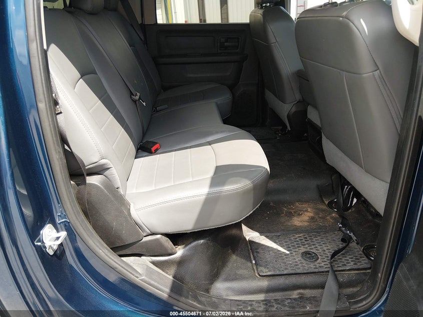 2019 RAM 1500 CLASSIC auction photo 8