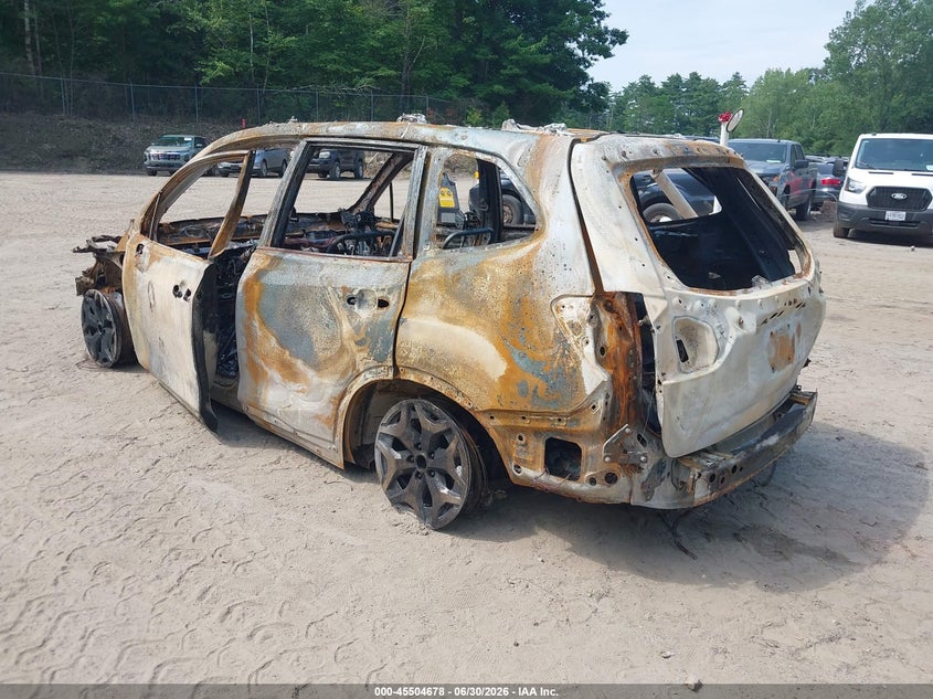 Vin: jf2skaec1nh427838, lot: 46002894, subaru forester premium 20223